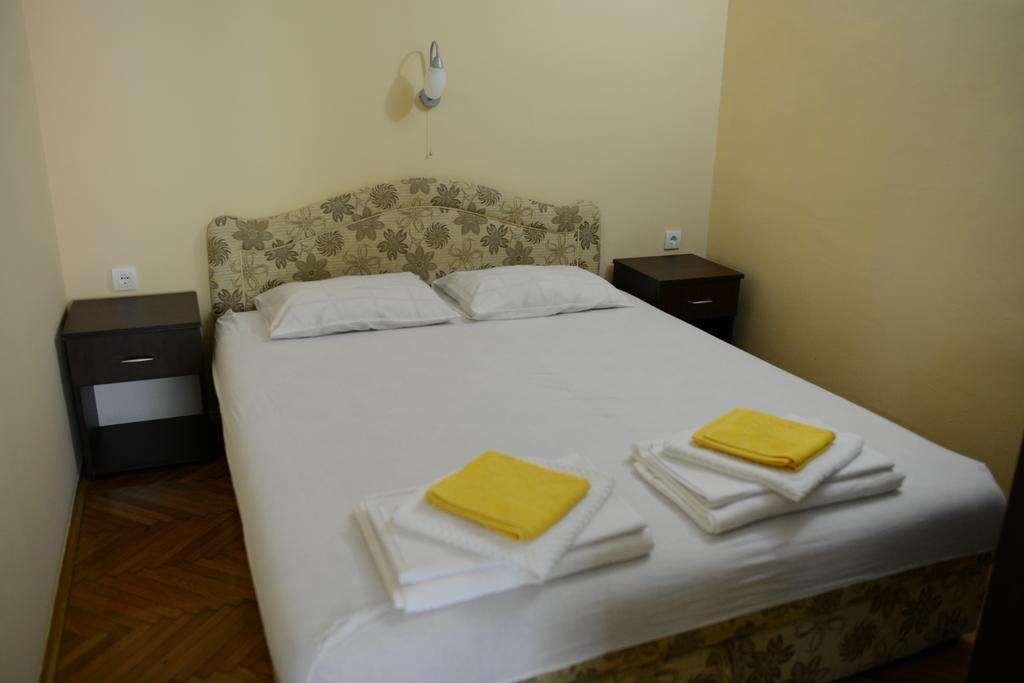 Apartments Ivanovic Kotor Kamer foto